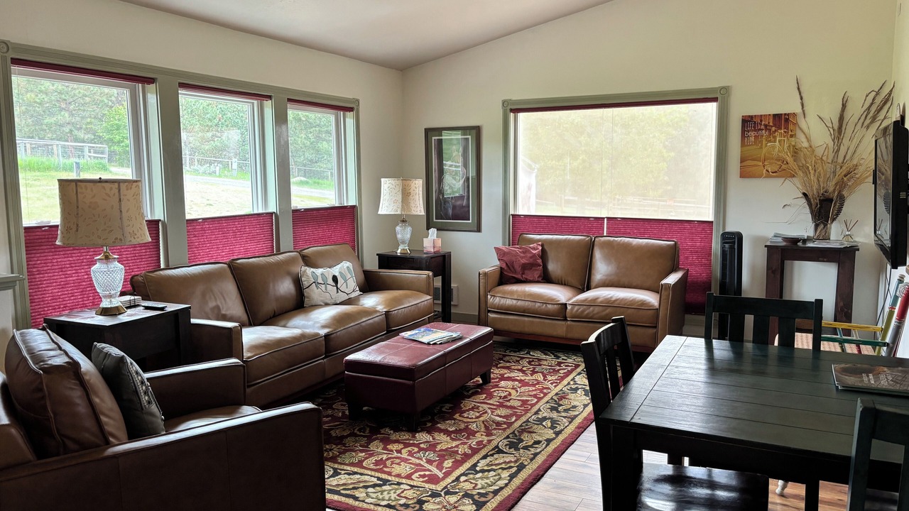 Photo of Livingroom in Hamilton