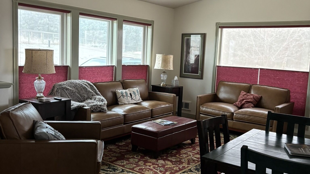 Photo of Livingroom in Hamilton