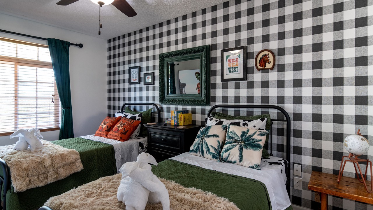 Photo of Bedroom in Golden Hills