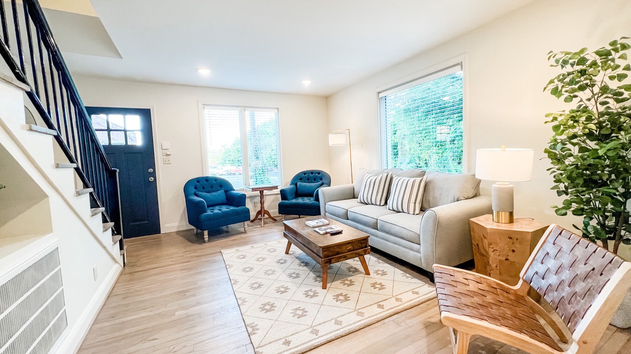 Photo of Livingroom in Homewood
