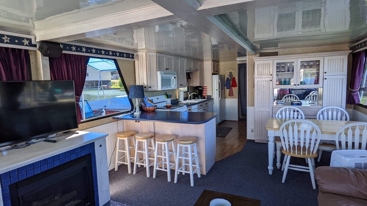 Photo of Kitchen in Worley