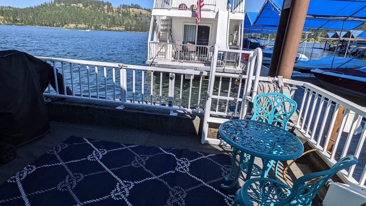 Photo of Patio Balcony in Worley