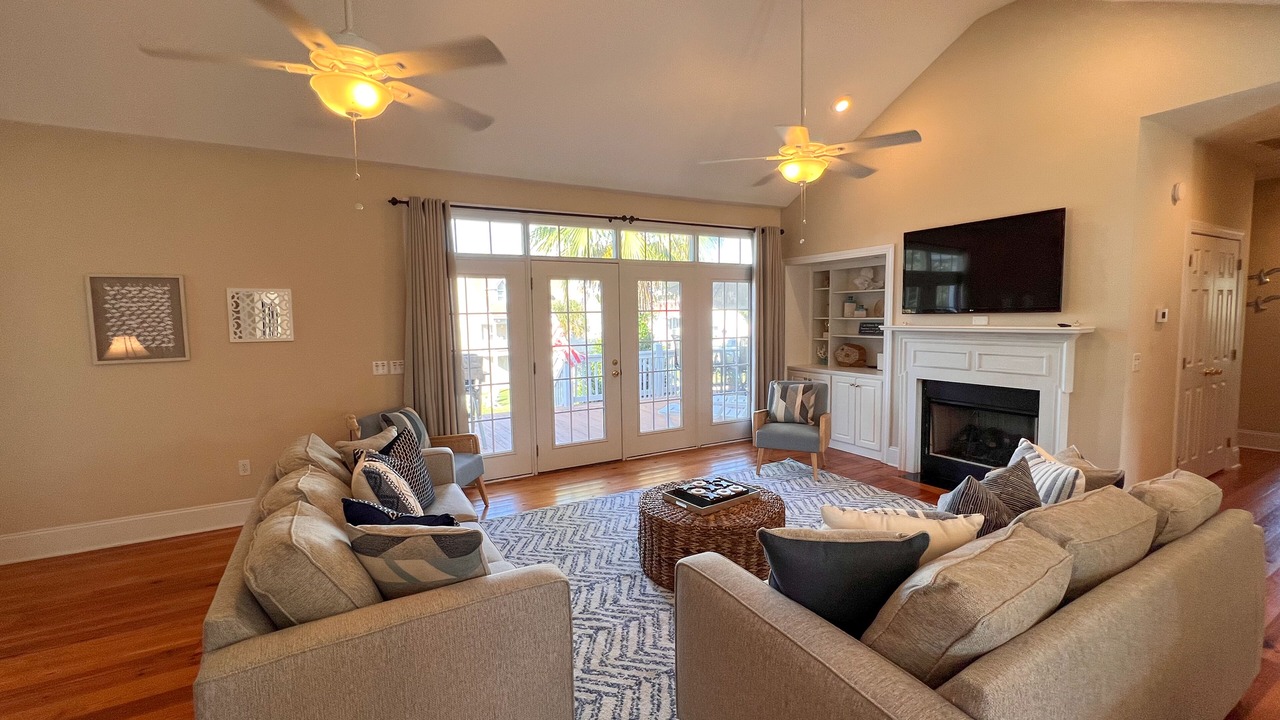 Photo of Livingroom in Ocean Ridge