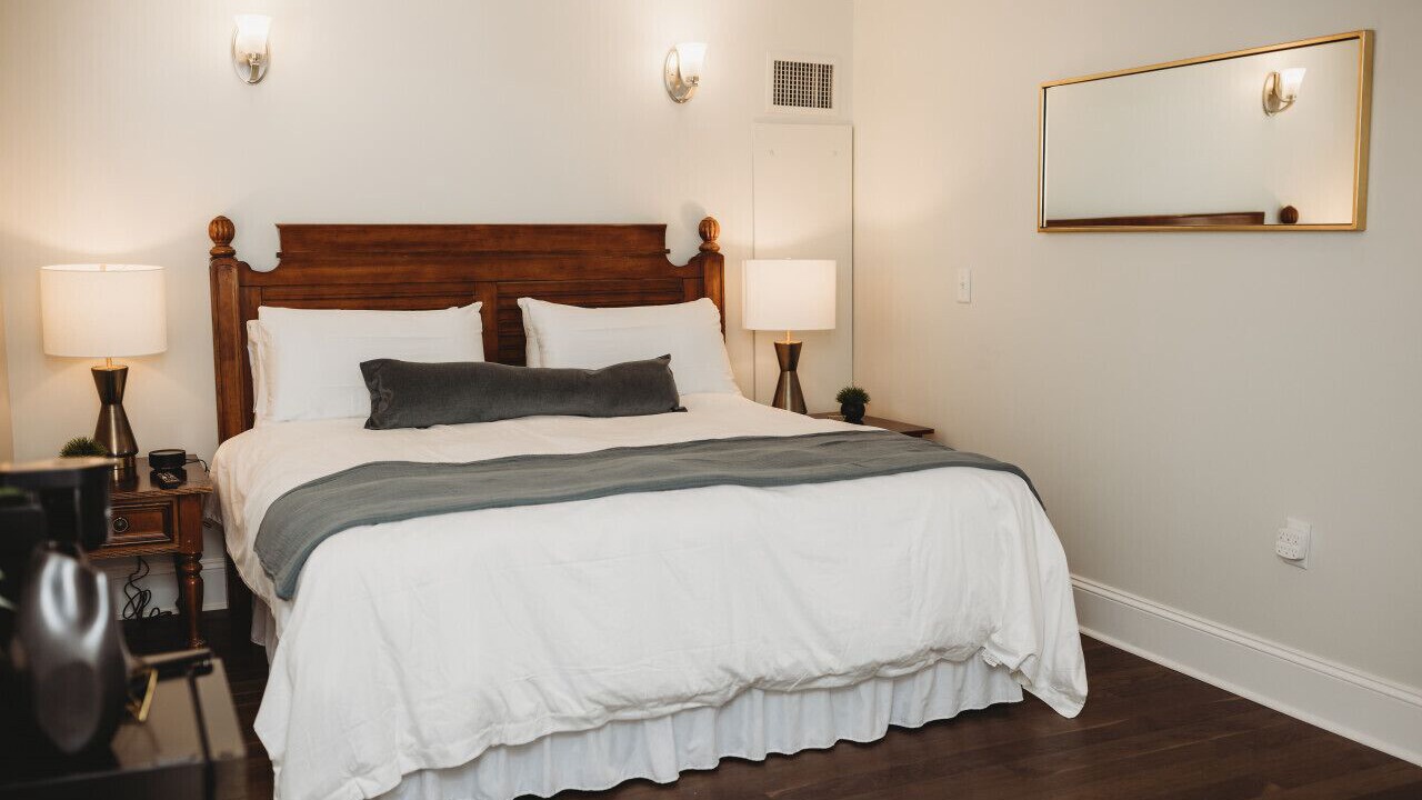 Photo of Bedroom in Downtown