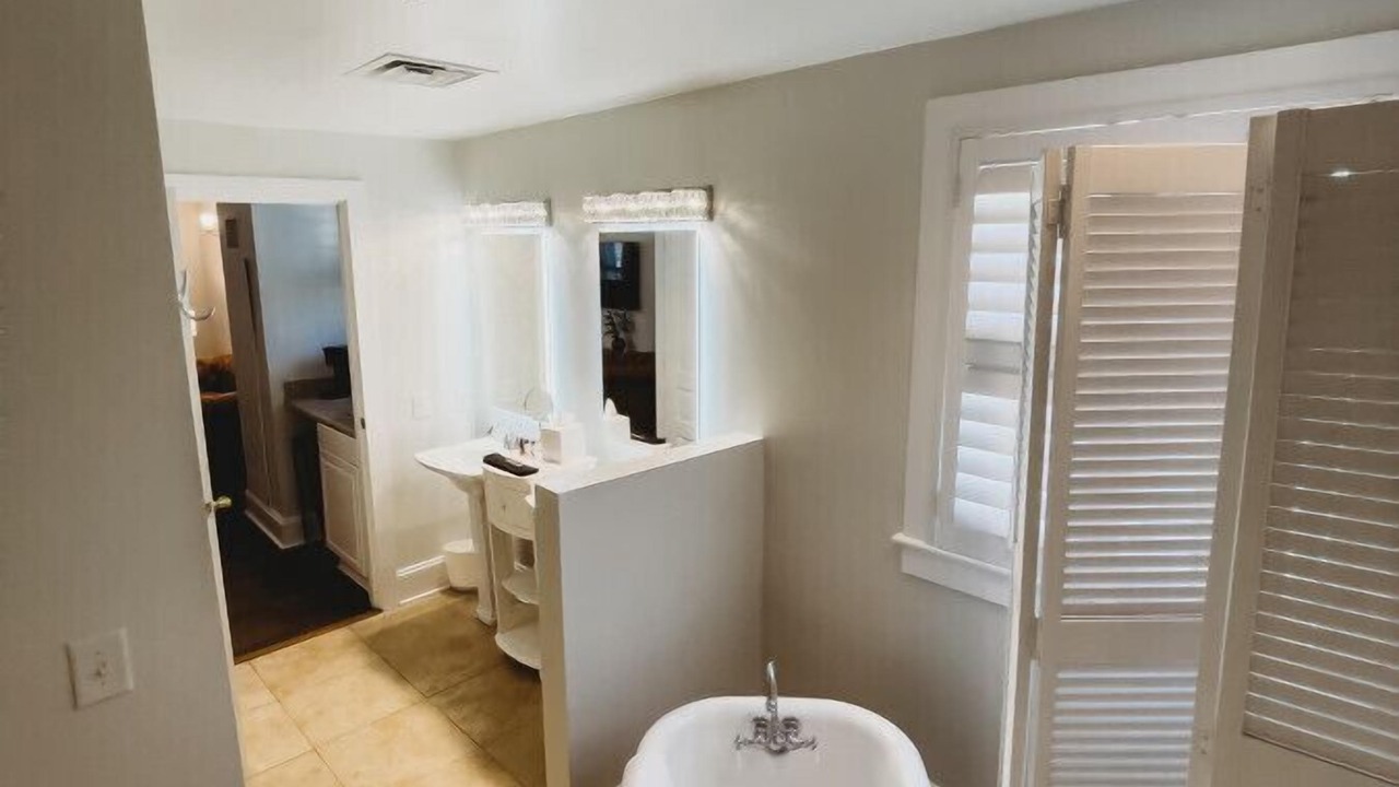 Photo of Bathroom in Downtown