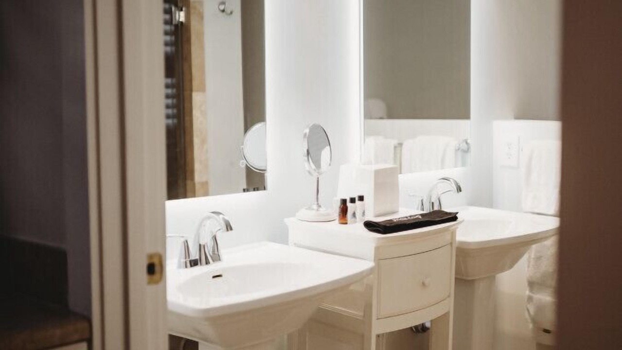 Photo of Bathroom in Downtown