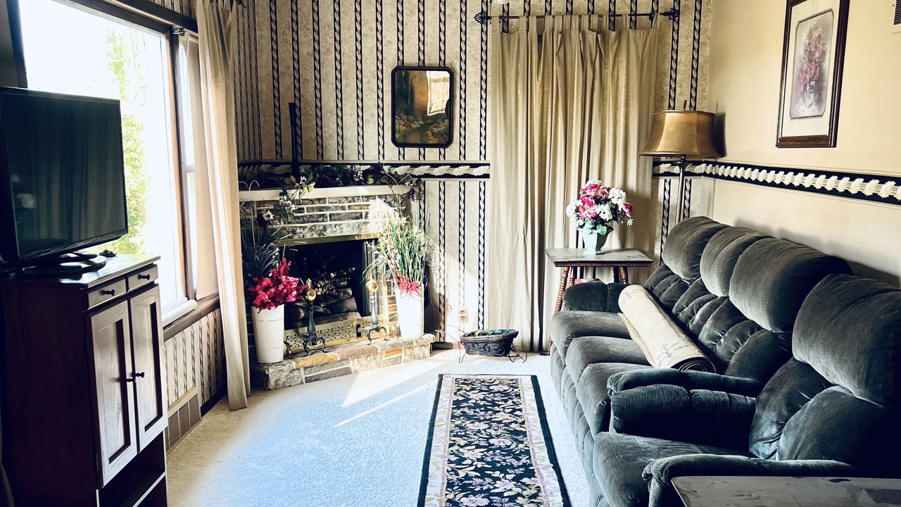 Photo of Livingroom in Pierce County