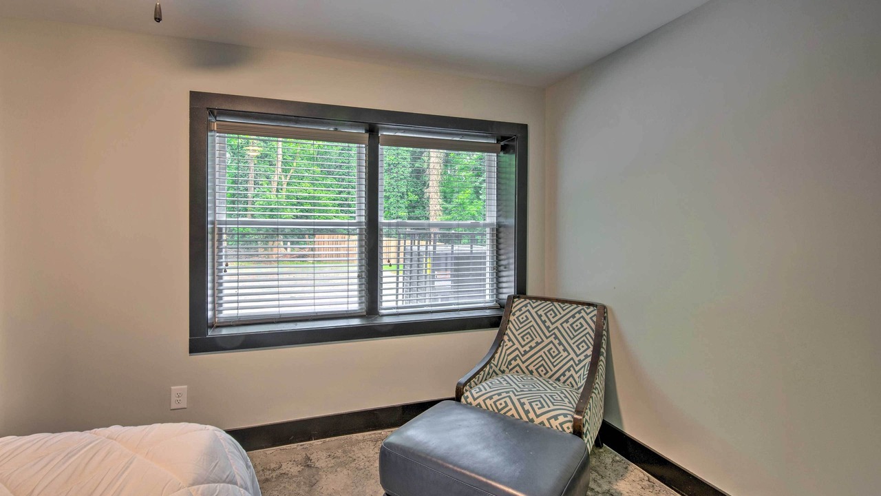 Photo of Bedroom in Collier Heights