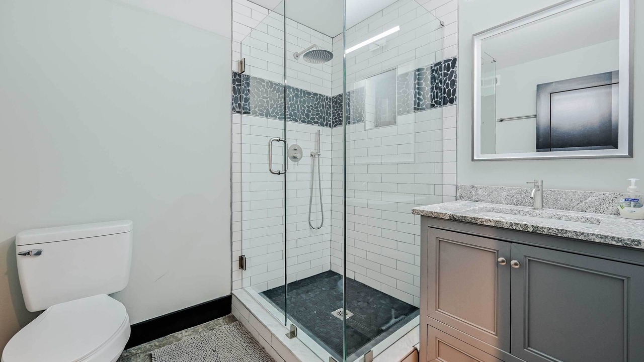 Photo of Bathroom in Collier Heights