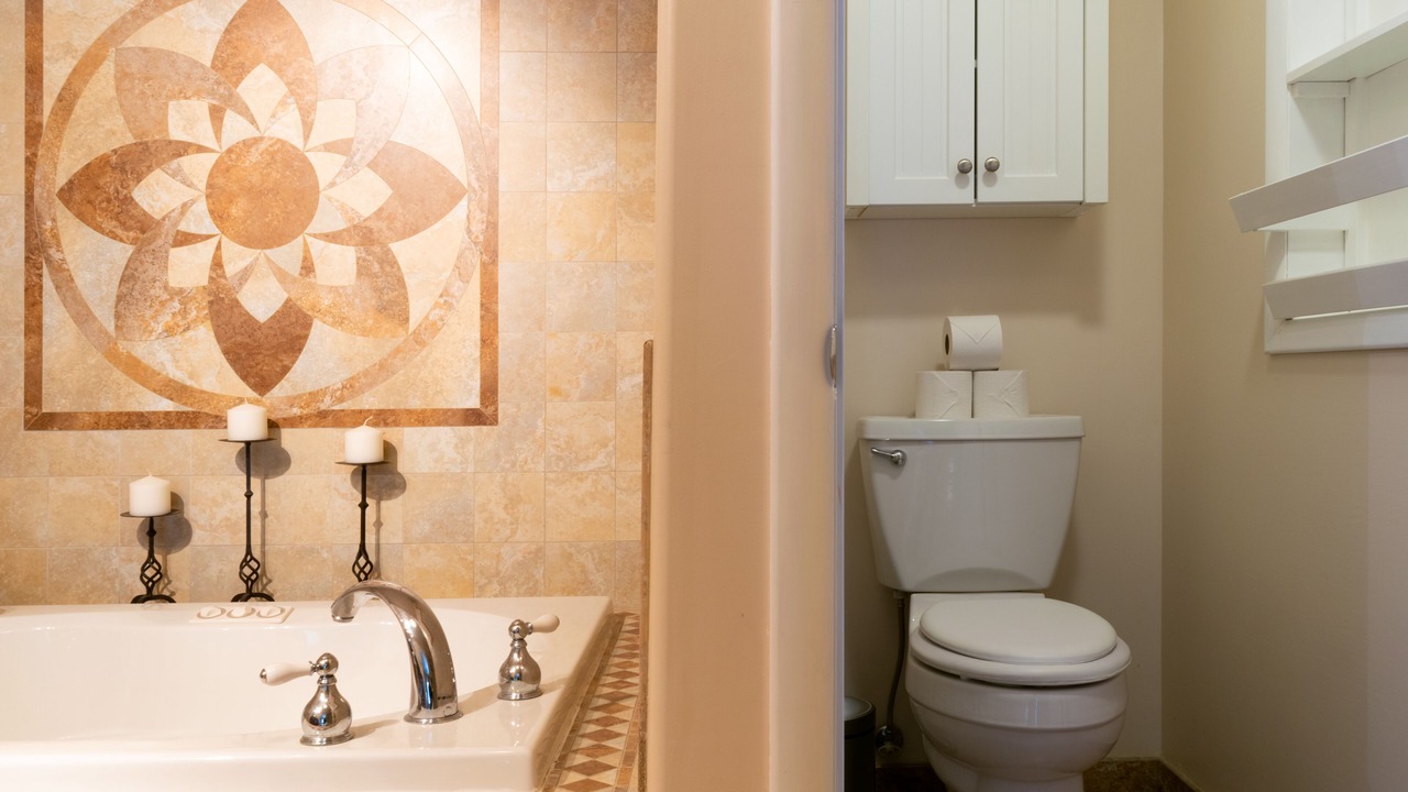 Photo of Bathroom in Plains
