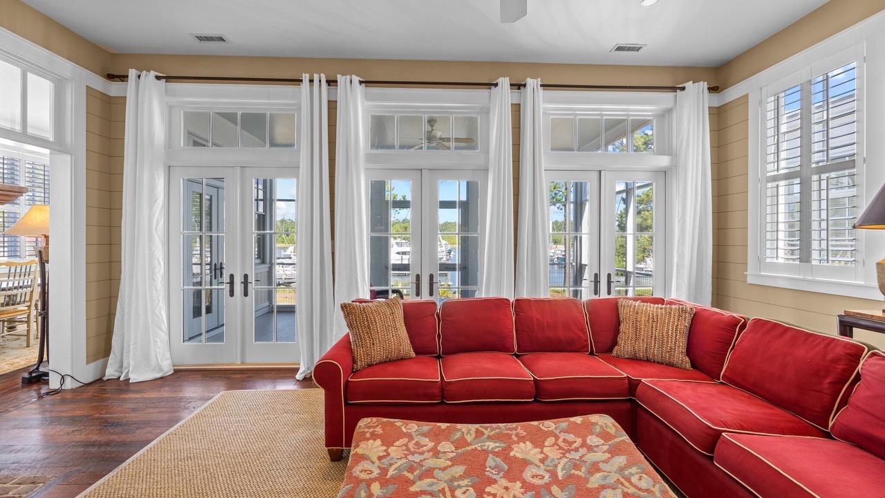 Photo of Livingroom in Oriental