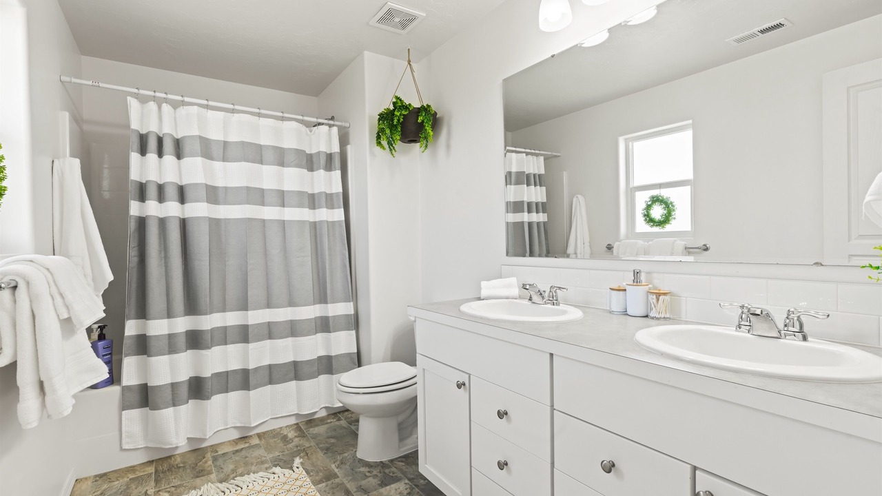 Photo of Bathroom in Caldwell