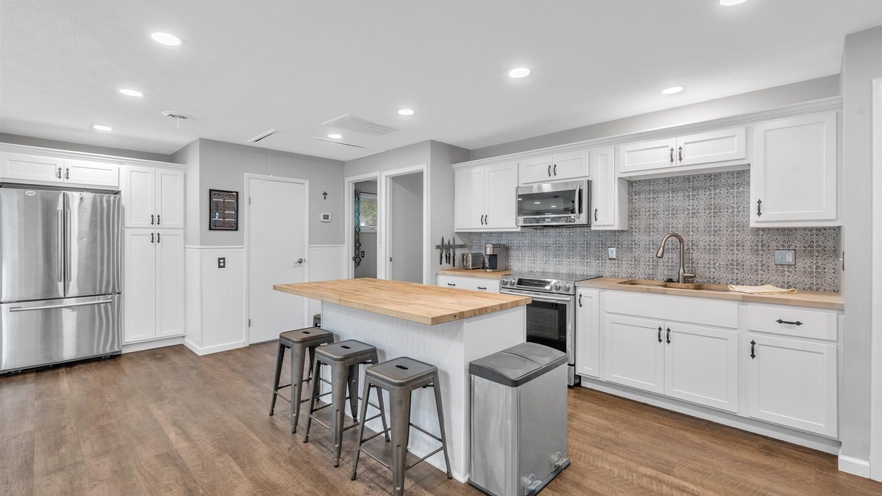 Photo of Kitchen in Lakeside