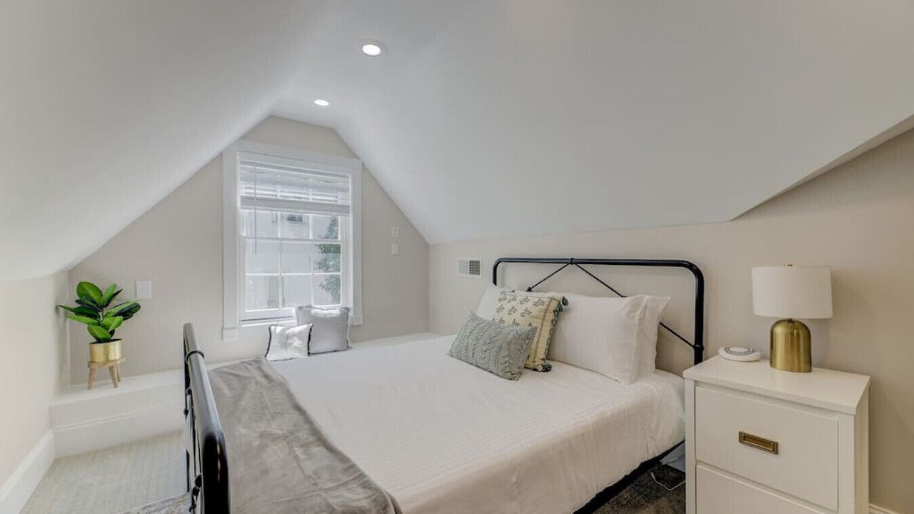 Photo of Bedroom in Earlewood