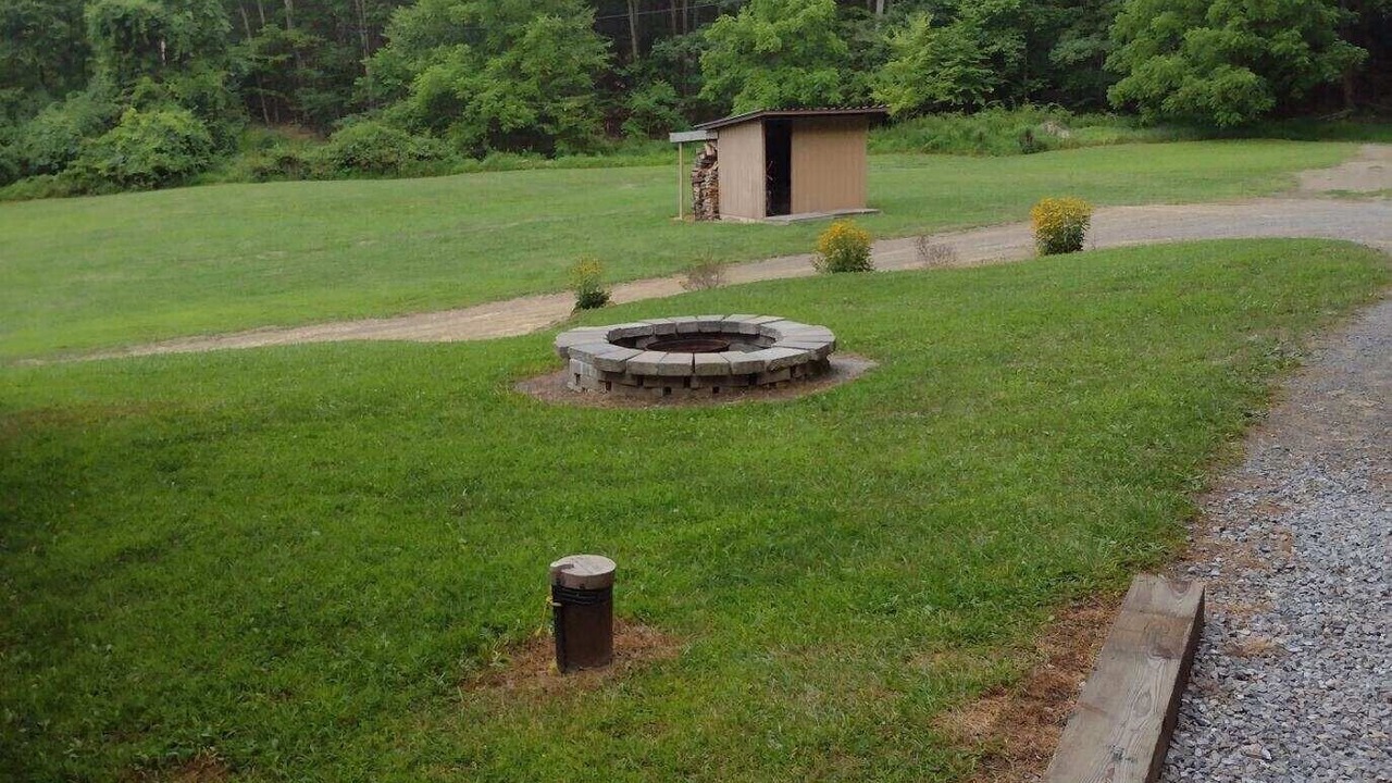 Photo of Outdoor in Howard