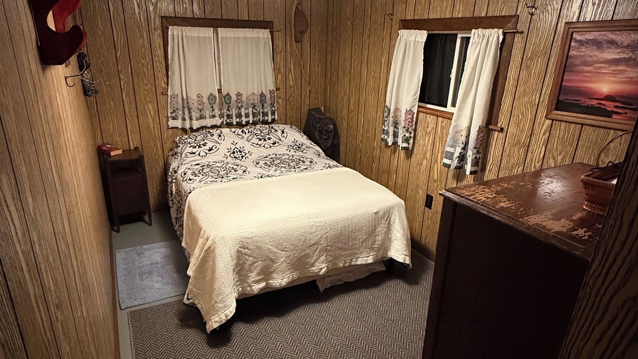 Photo of Bedroom in Howard