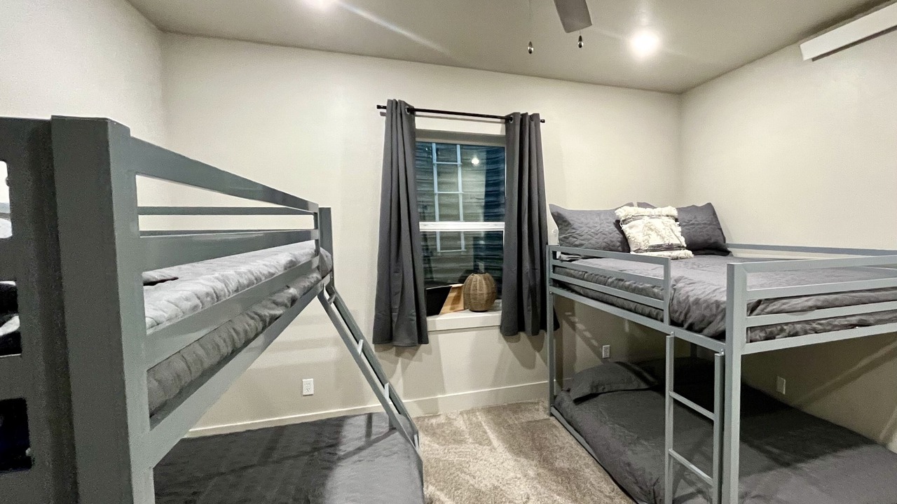 Photo of Bedroom in Star Valley Ranch