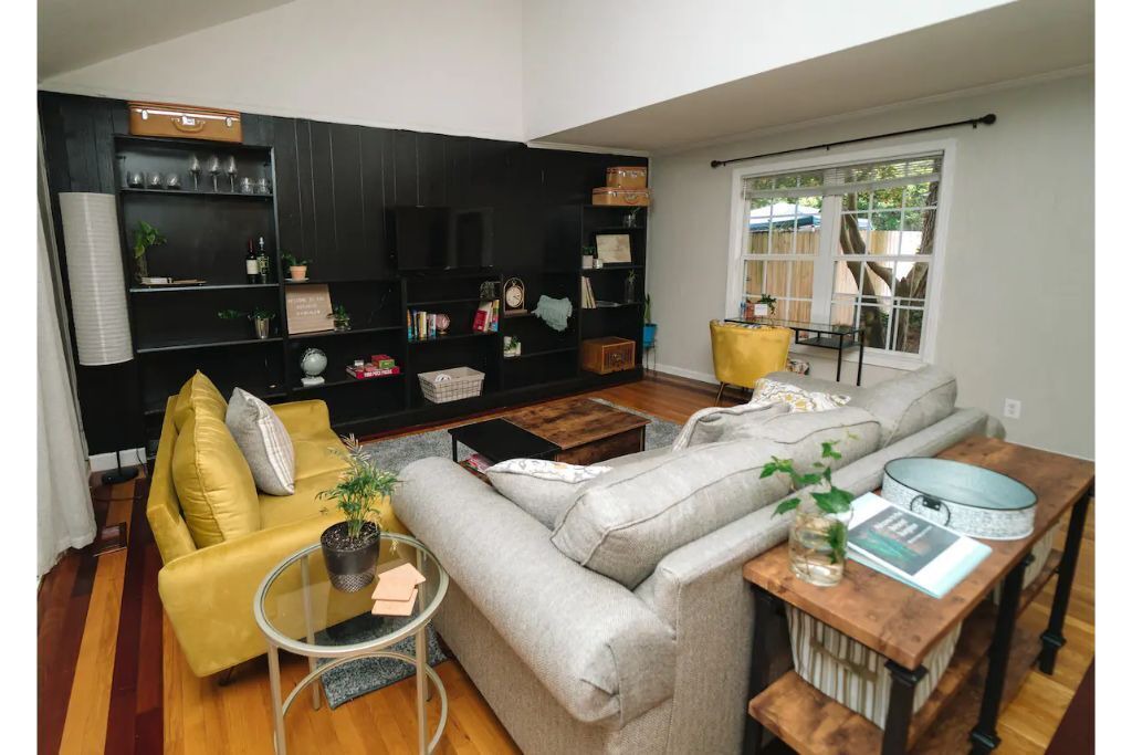 Photo of Livingroom in Olivia