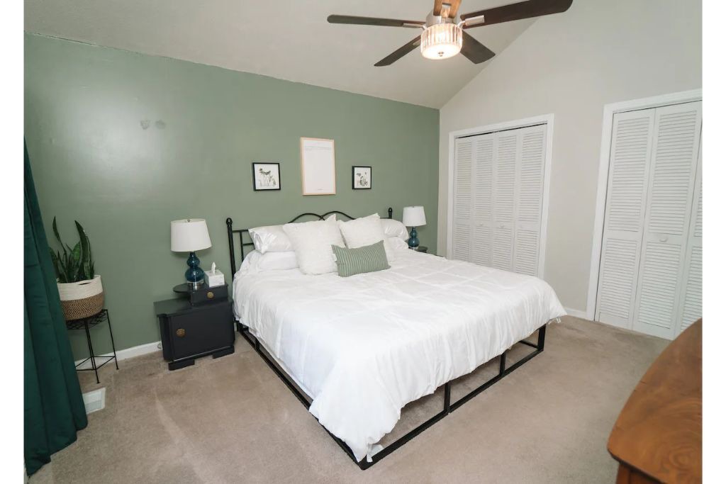 Photo of Bedroom in Olivia