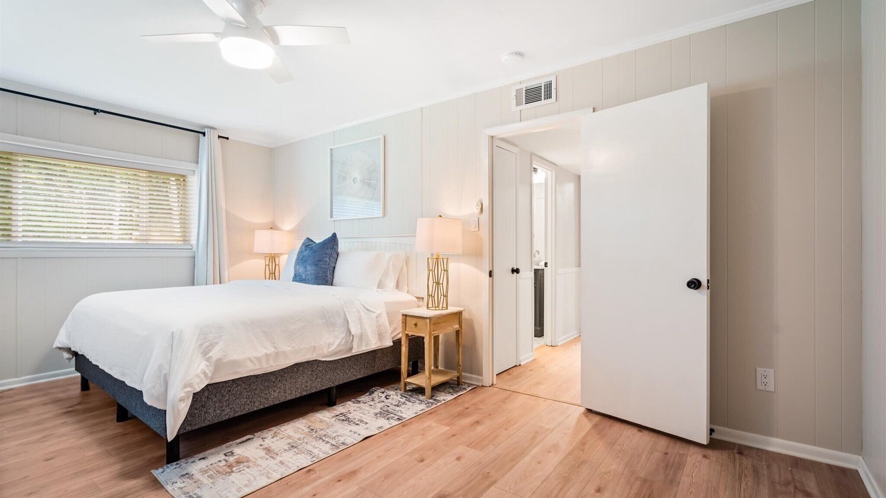 Photo of Bedroom in College Park