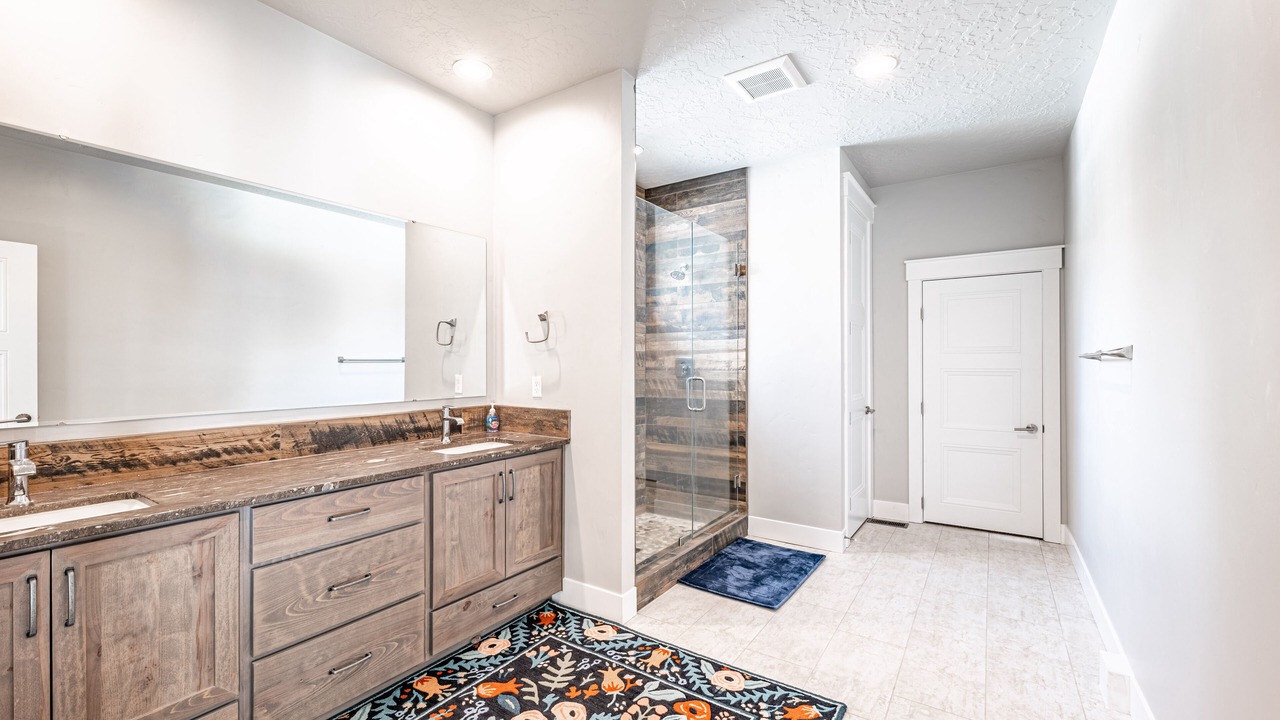 Photo of Bathroom in Tamarack Resort