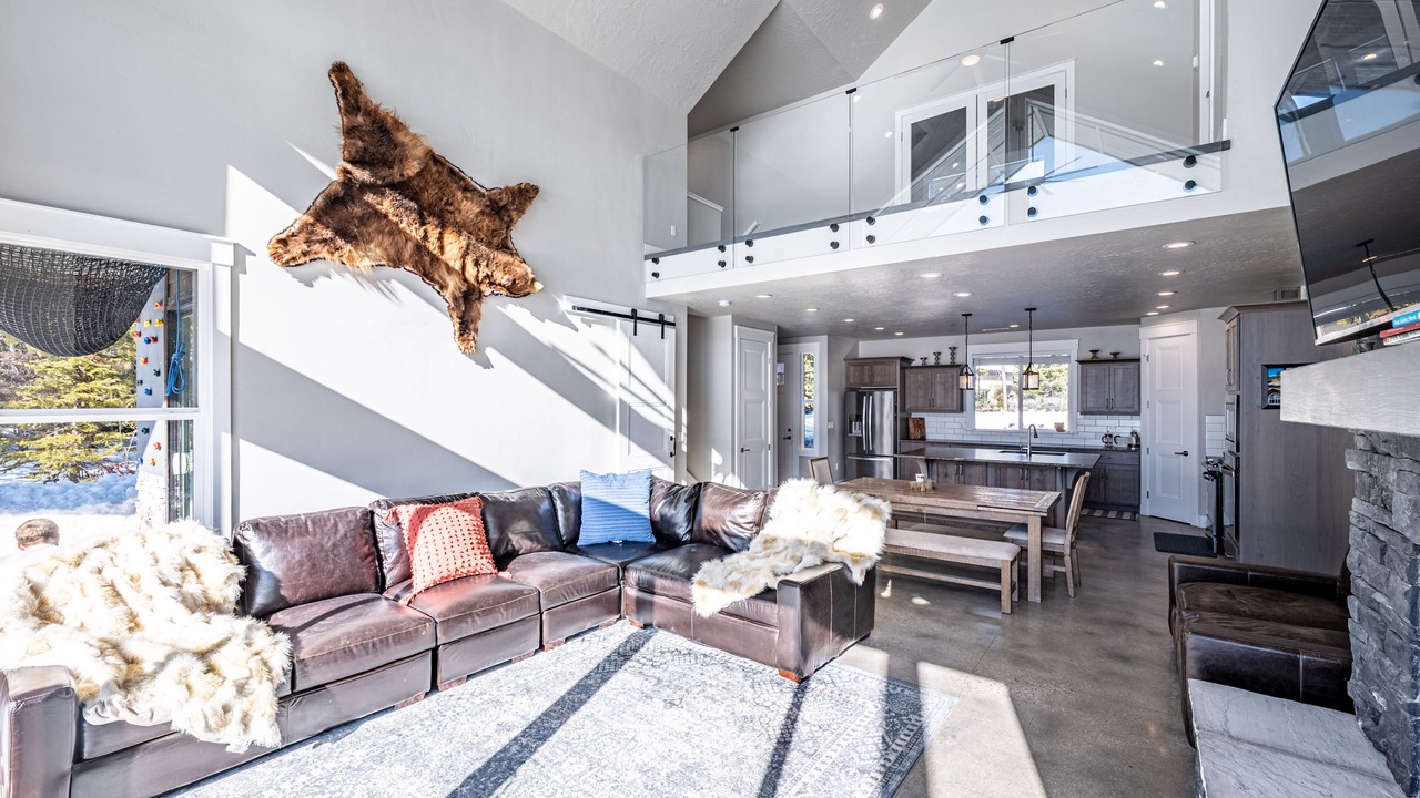 Photo of Livingroom in Tamarack Resort