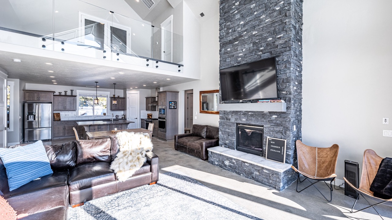 Photo of Livingroom in Tamarack Resort