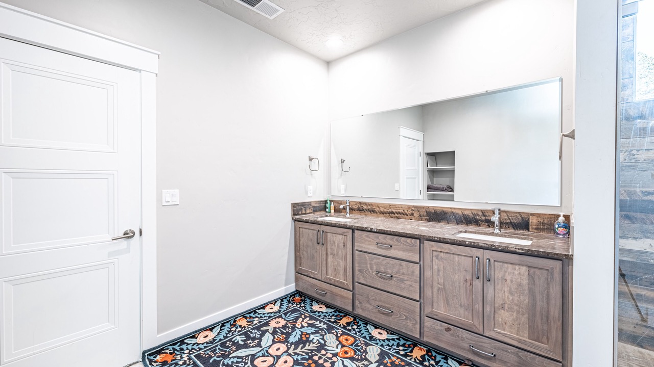 Photo of Bathroom in Tamarack Resort