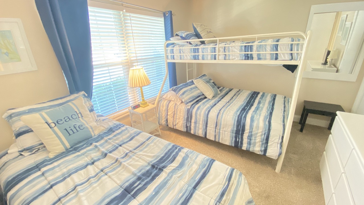 Photo of Bedroom in Point East