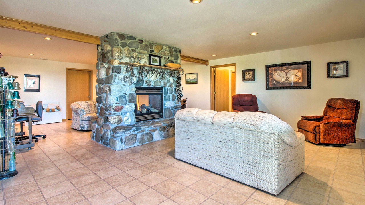 Photo of Bedroom in Sweet Grass County