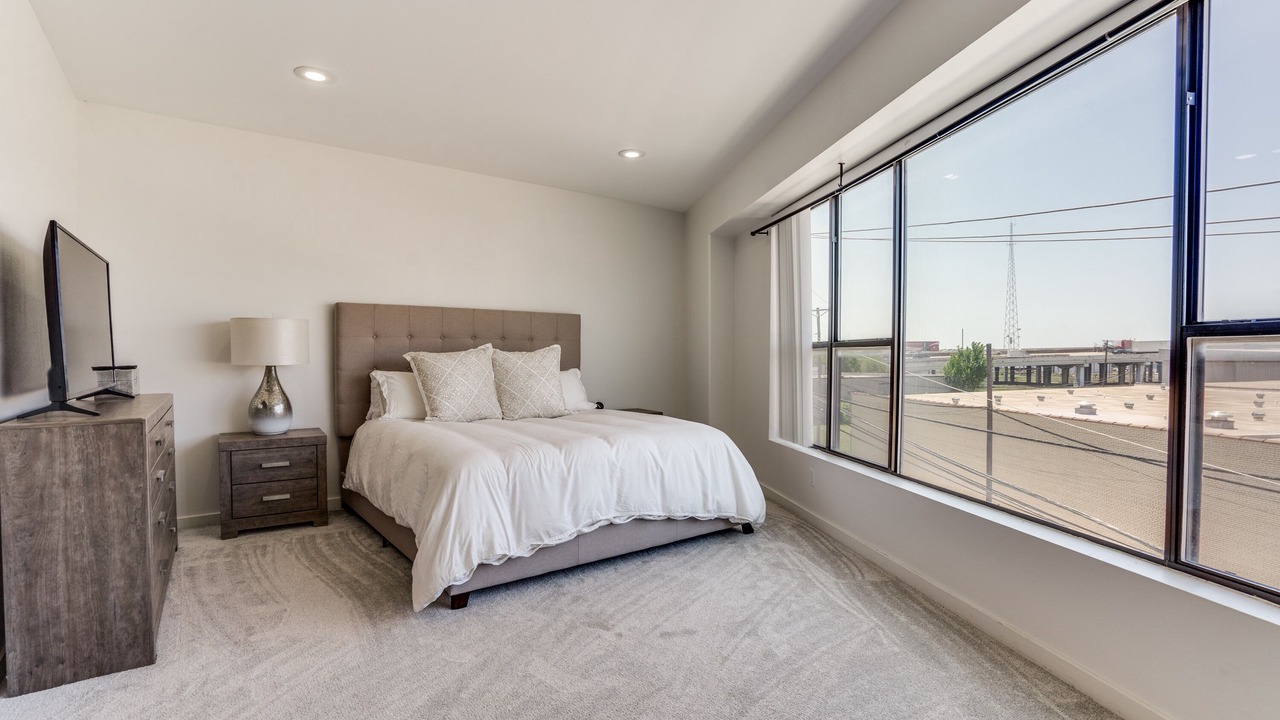Photo of Bedroom in Deep Ellum