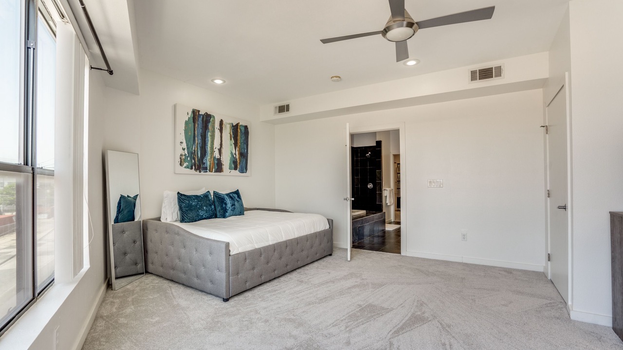 Photo of Bedroom in Deep Ellum