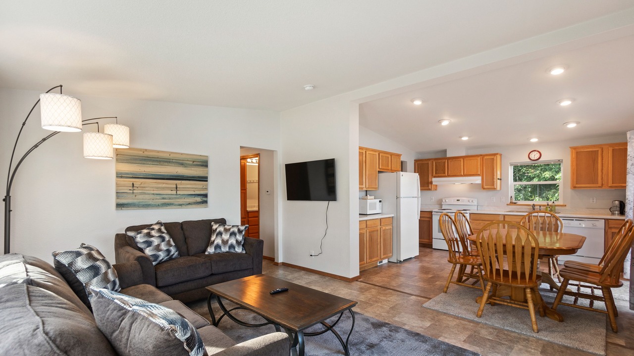 Photo of Livingroom in Bonner County