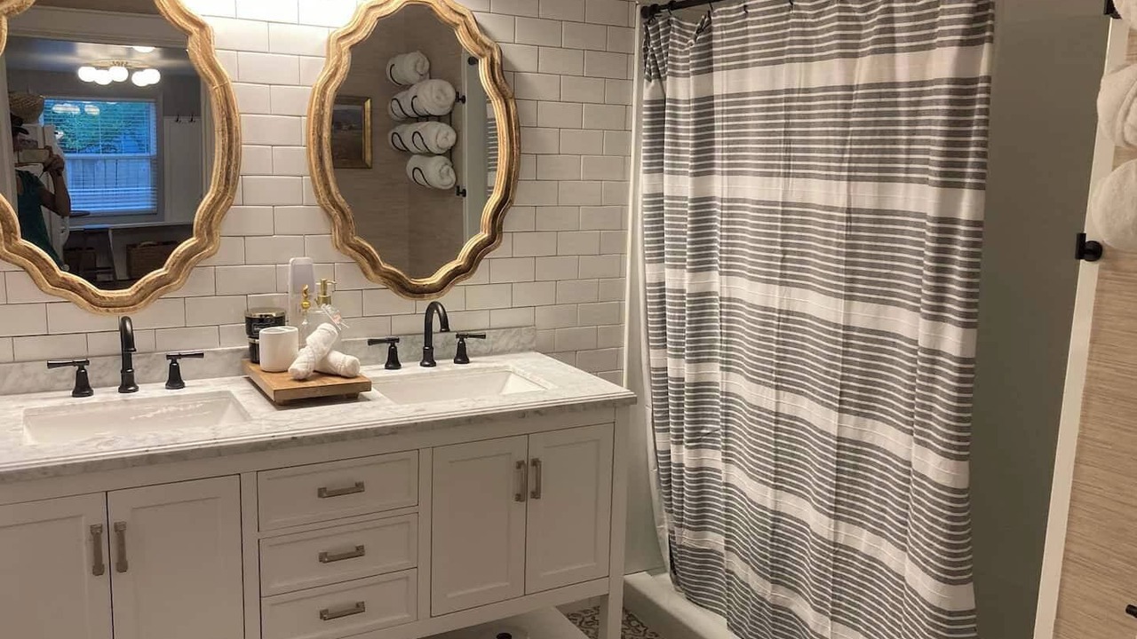Photo of Bathroom in Sheridan