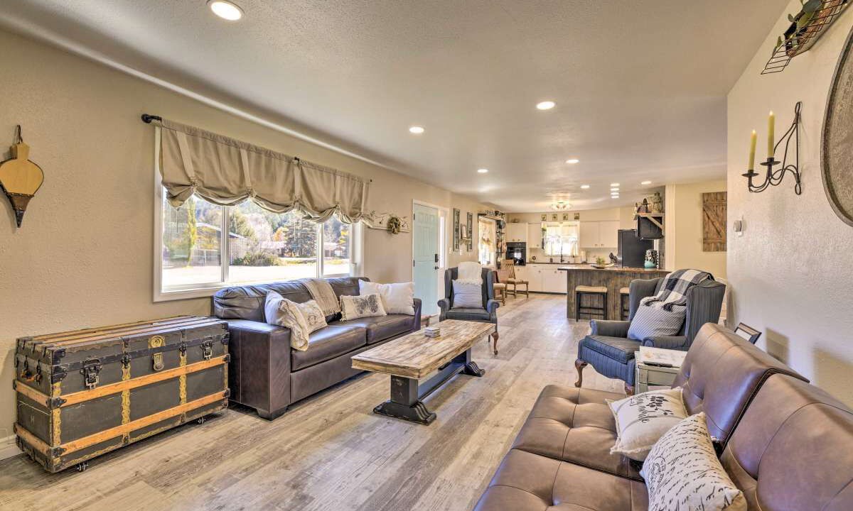 Photo of Livingroom in Lewis