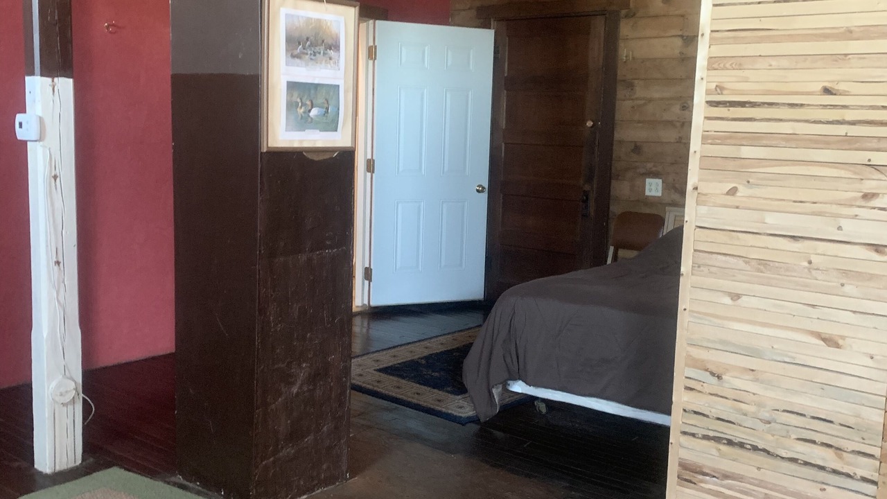 Photo of Bedroom in Claire City