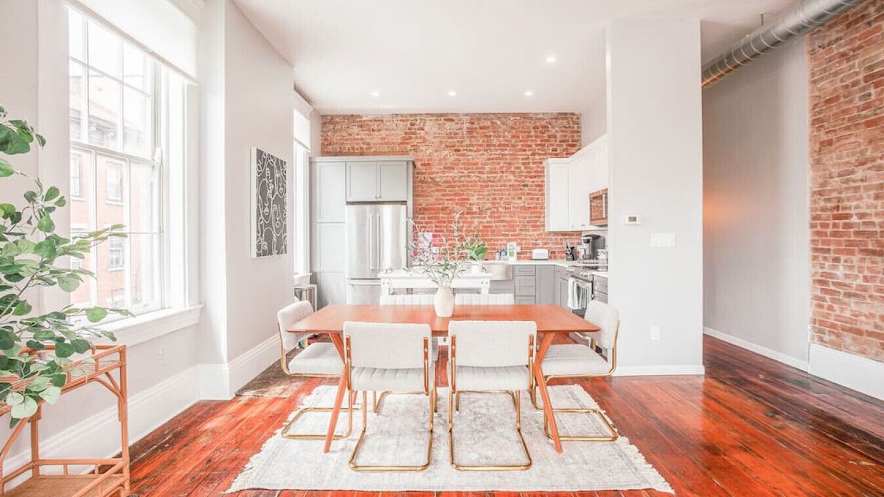 Photo of Bedroom in Mount Auburn