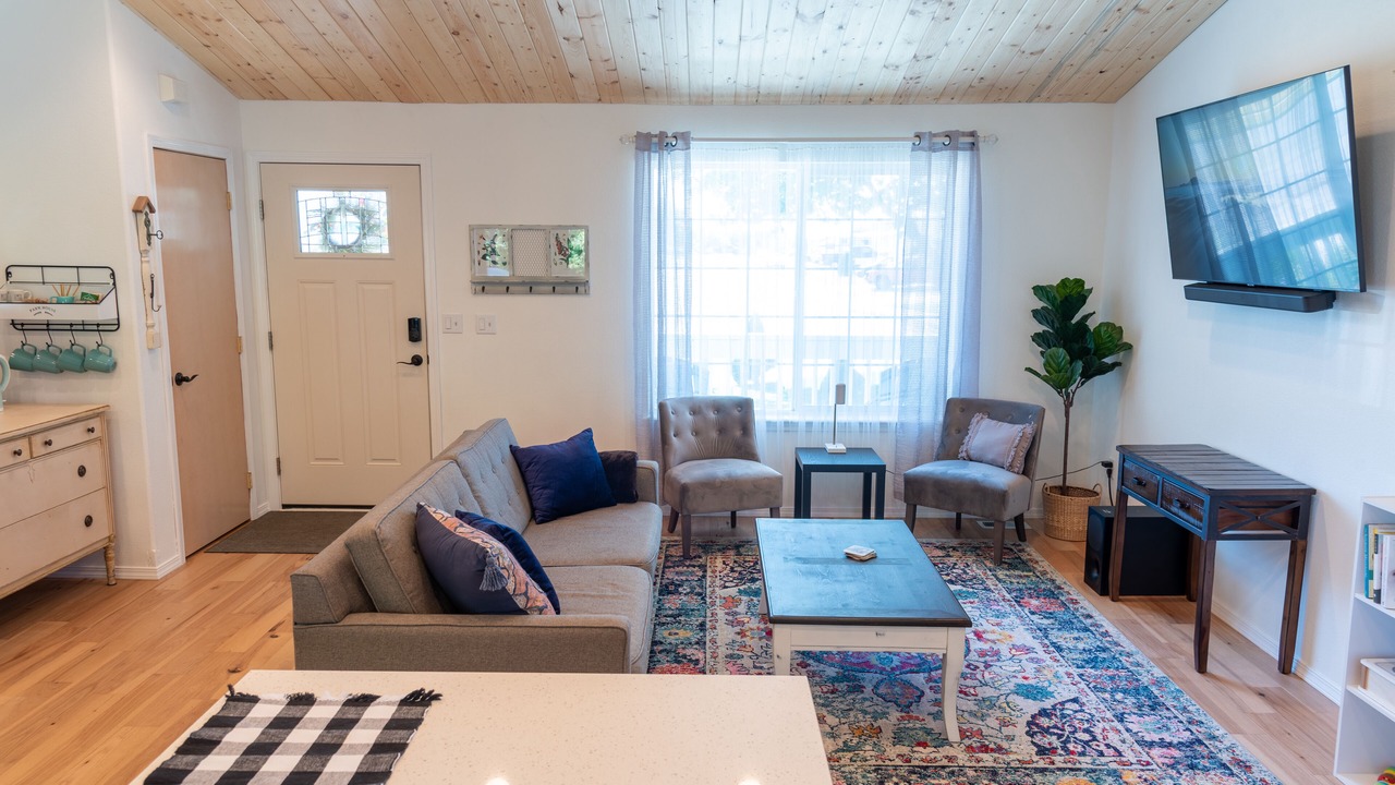 Photo of Livingroom in Post Falls