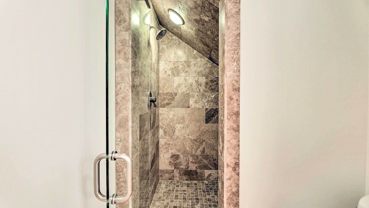 Photo of Bathroom in Iuka