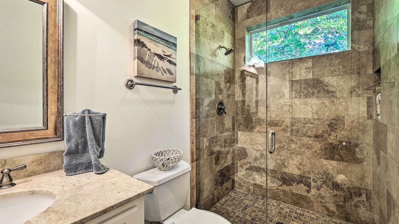 Photo of Bathroom in Iuka