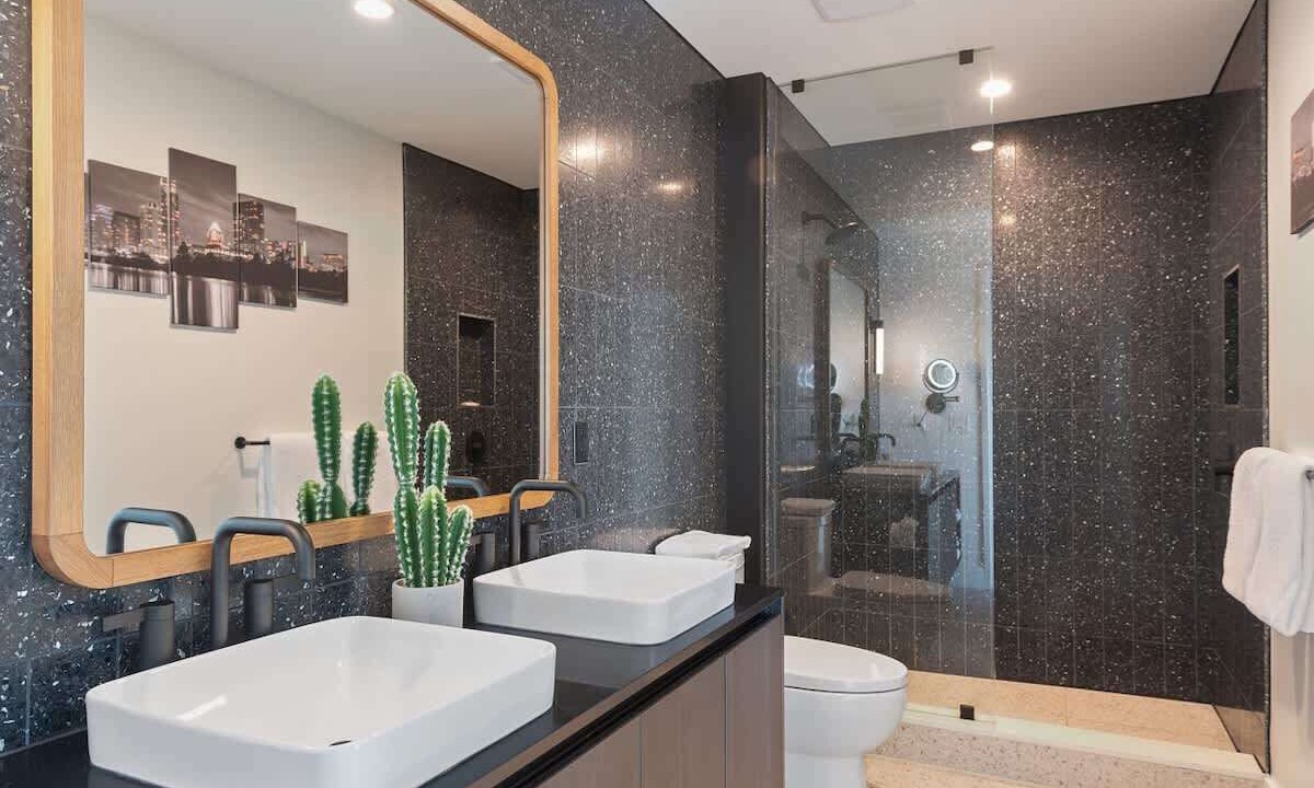 Photo of Bathroom in Rainey Street Historic District