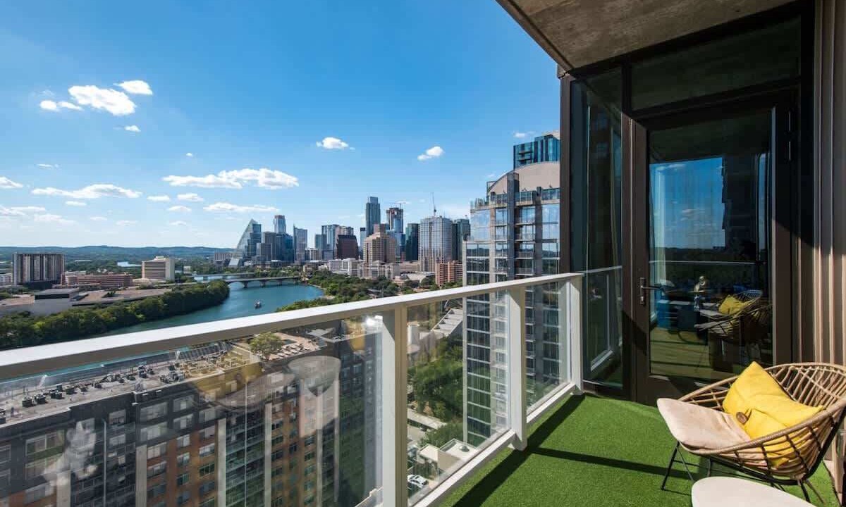 Photo of Patio Balcony in Rainey Street Historic District
