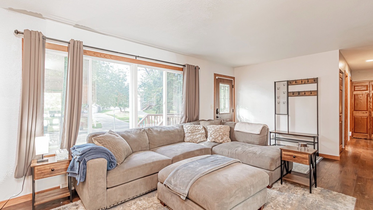 Photo of Livingroom in West Fargo