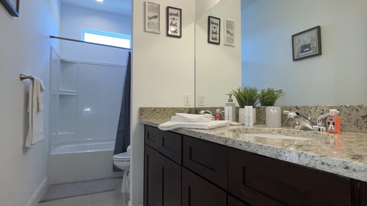 Photo of Bathroom in Haines City