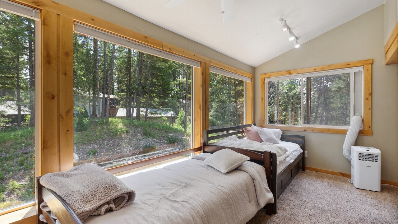 Photo of Bedroom in Kalispell
