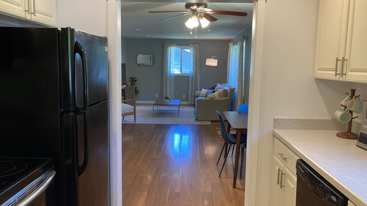 Photo of Kitchen in Aloha