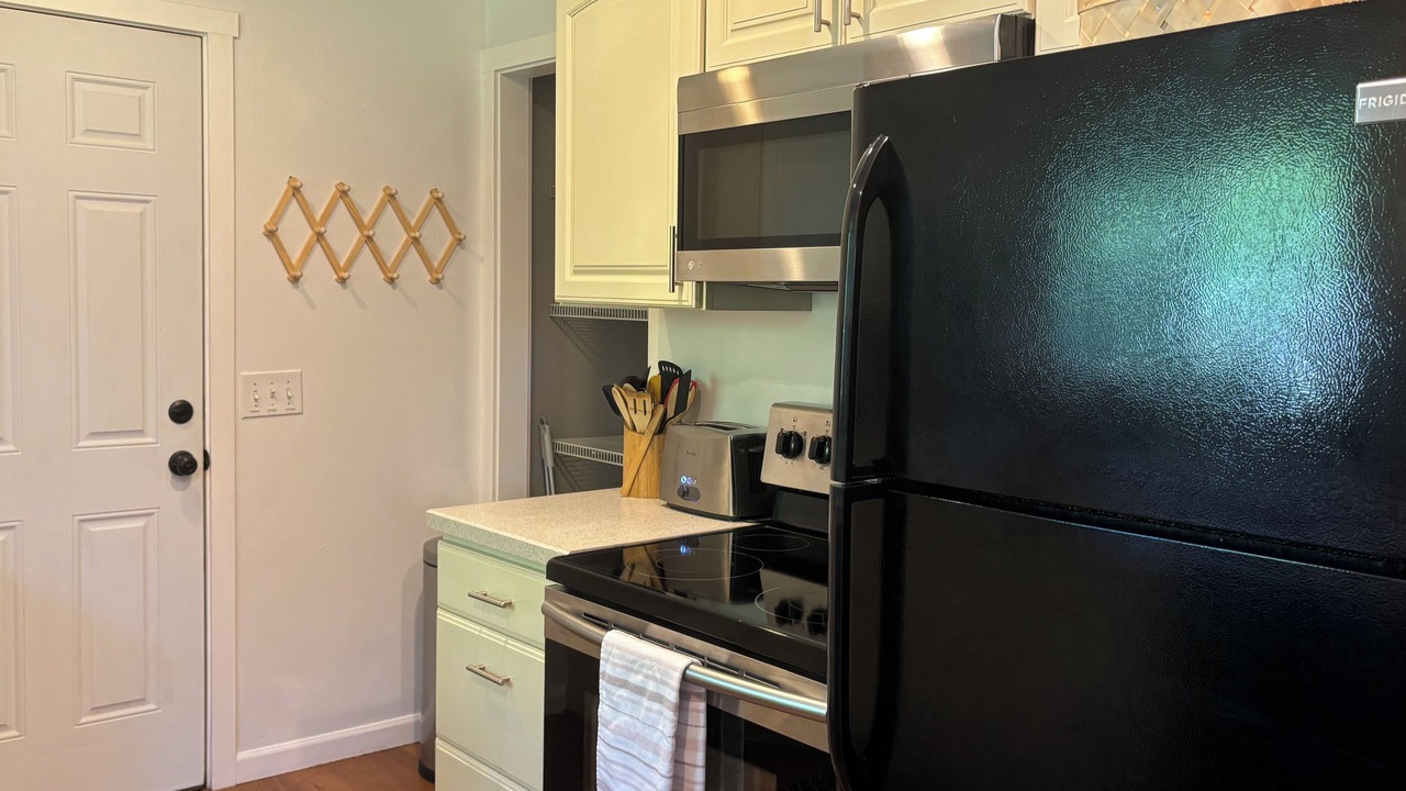 Photo of Kitchen in Aloha