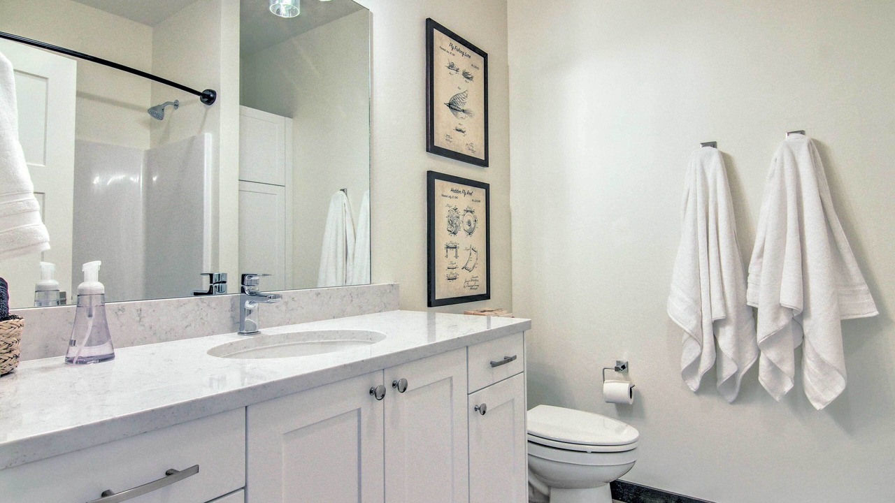 Photo of Bathroom in Four Corners