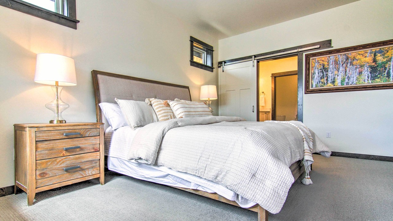 Photo of Bedroom in Four Corners