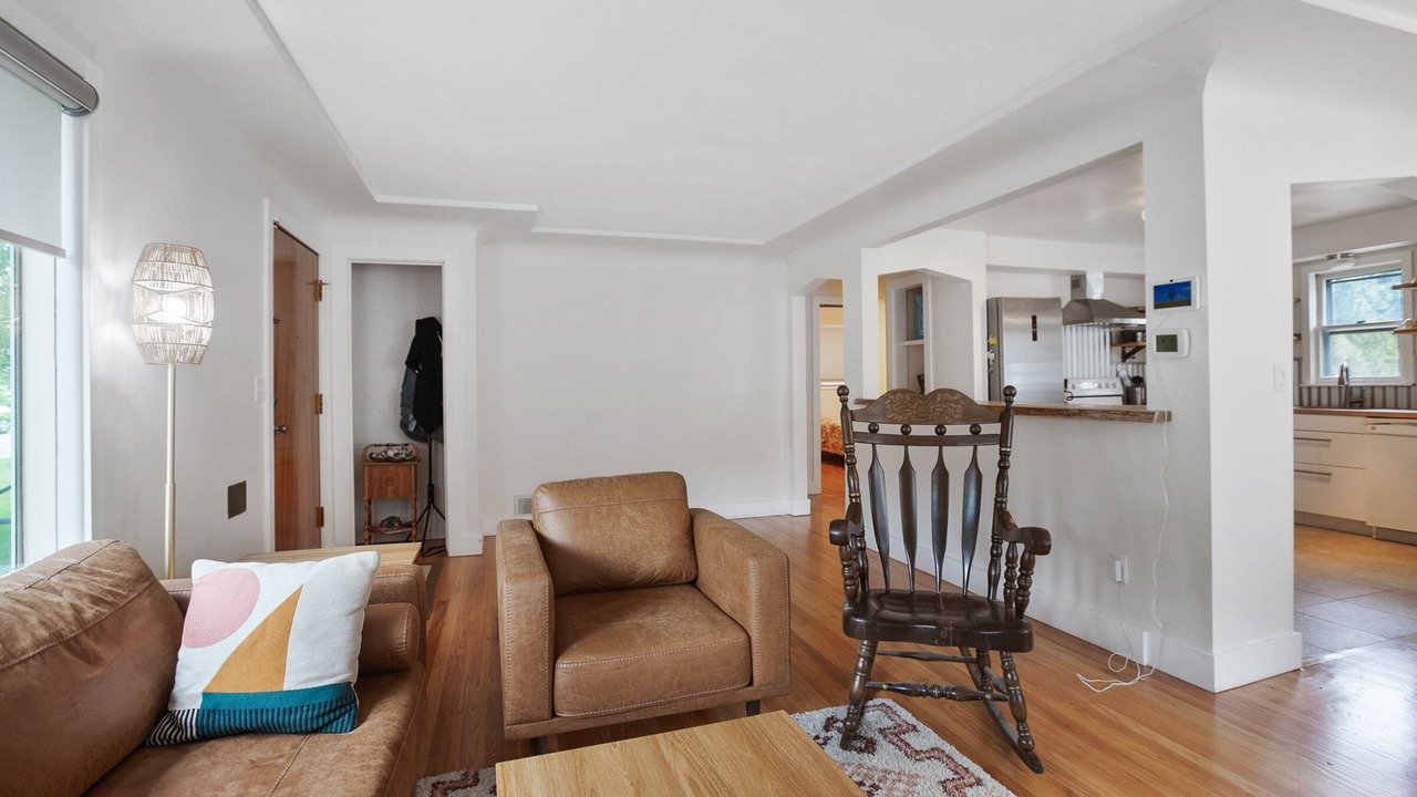 Photo of Livingroom in Manito